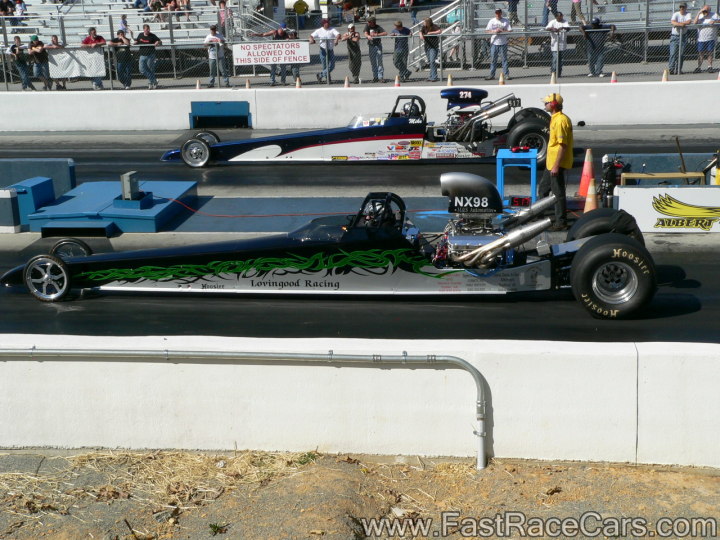 DRAGSTERS STAGED