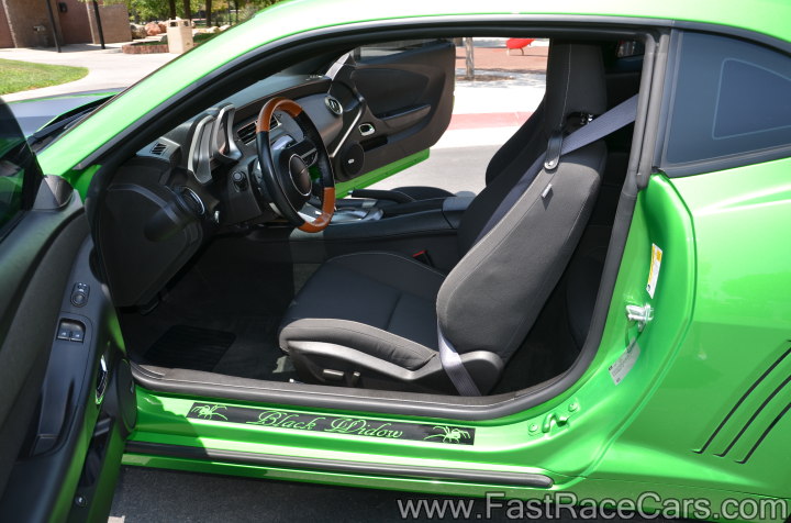 "Black Widow" 2011 Synergy Green Camaro RS Interior
